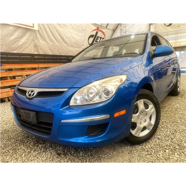 PARKSVILLE - 2010 HYUNDAI ELANTRA TOURING BLUE 232019 KMS - 065740-2