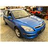 Image 9 : PARKSVILLE - 2010 HYUNDAI ELANTRA TOURING BLUE 232019 KMS - 065740-2
