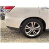 Image 30 : PARKSVILLE - 2014 NISSAN PATHFINDER WHITE 226,156 KMS TMU - 732921-3