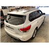 Image 41 : PARKSVILLE - 2014 NISSAN PATHFINDER WHITE 226,156 KMS TMU - 732921-3