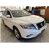 Image 48 : PARKSVILLE - 2014 NISSAN PATHFINDER WHITE 226,156 KMS TMU - 732921-3