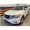 Image 54 : PARKSVILLE - 2014 NISSAN PATHFINDER WHITE 226,156 KMS TMU - 732921-3