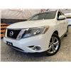 Image 56 : PARKSVILLE - 2014 NISSAN PATHFINDER WHITE 226,156 KMS TMU - 732921-3
