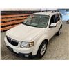 Image 4 : PARKSVILLE - 2010 MAZDA TRIBUTE WHITE 271685 KMS - BM06970