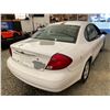 Image 15 : PARKSVILLE - 2000 FORD TAURUS WHITE 261281 KMS - B132351