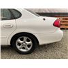 Image 29 : PARKSVILLE - 2000 FORD TAURUS WHITE 261281 KMS - B132351