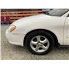 Image 31 : PARKSVILLE - 2000 FORD TAURUS WHITE 261281 KMS - B132351