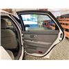 Image 41 : PARKSVILLE - 2000 FORD TAURUS WHITE 261281 KMS - B132351