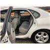 Image 45 : PARKSVILLE - 2000 FORD TAURUS WHITE 261281 KMS - B132351