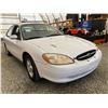 Image 8 : PARKSVILLE - 2000 FORD TAURUS WHITE 261281 KMS - B132351