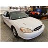 Image 9 : PARKSVILLE - 2000 FORD TAURUS WHITE 261281 KMS - B132351