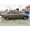 Image 11 : PARKSVILLE - 2003 TOYOTA CAMRY GREY 370809 KMS - 093303-2