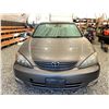 Image 6 : PARKSVILLE - 2003 TOYOTA CAMRY GREY 370809 KMS - 093303-2