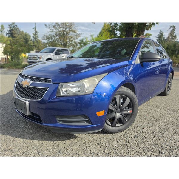 DUNCAN - 2013 CHEVROLET CRUZE BLUE  KMS - 201175-1