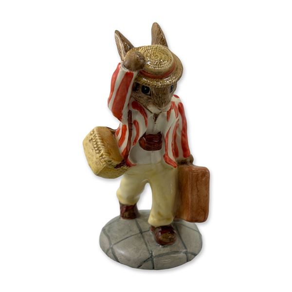 Royal Doulton Father Bunnykins DB154 Figurine