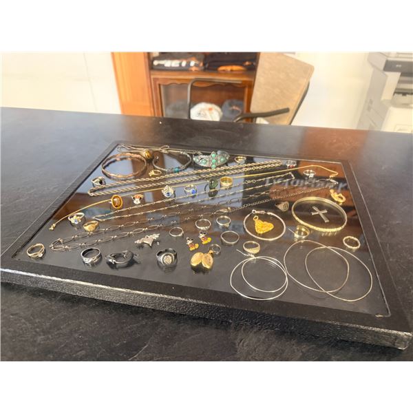 Miscellaneous Jewelry Lot: Rings, Necklaces, Bracelets, Pendants