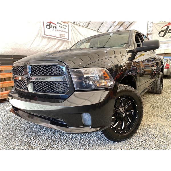 PARKSVILLE - 2017 RAM 1500 BLACK 273982 KMS - 734828-1