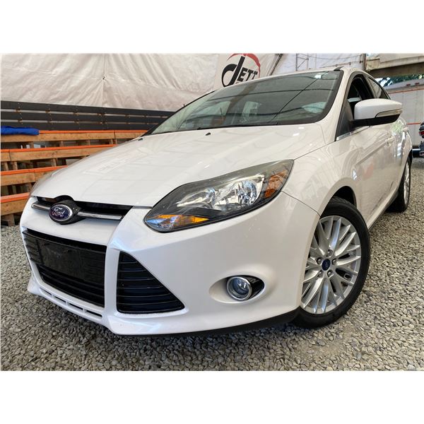 PARKSVILLE - 2013 FORD FOCUS WHITE 82429 KMS - 292766-4