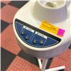 Image 3 : BAILIFF SEIZED: PROFESSIONAL FACIAL STEAMER