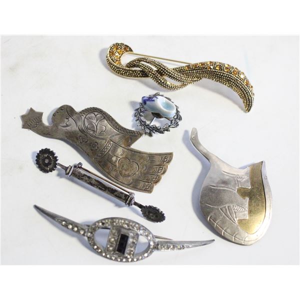 ESTATE LADIES BROOCH COLLECTION ALL TOGETHER