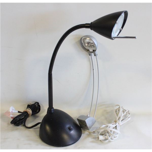 LOT OF 2 DESK LAMPS