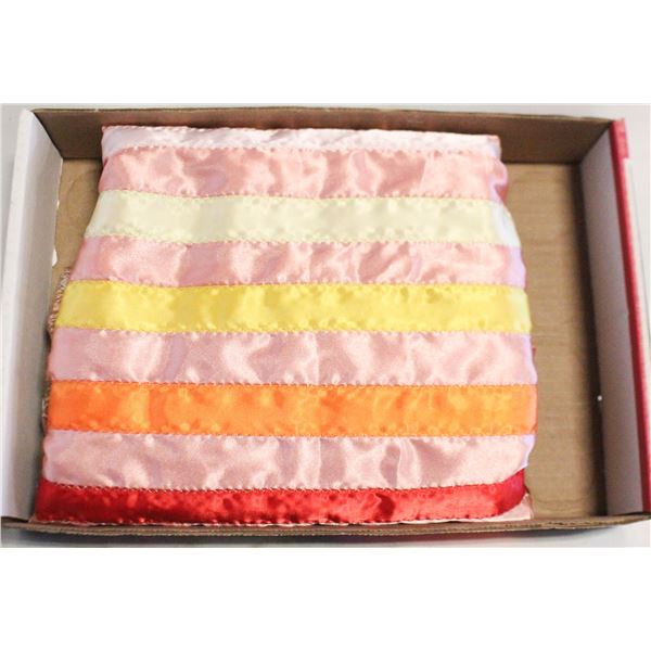 RIBBON SKIRT SZ  2XL
