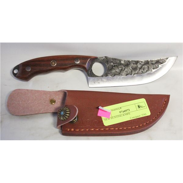 NEW HUNTING KNIFE