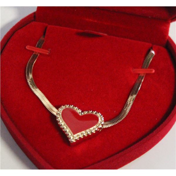 ESTATE NECKLACE