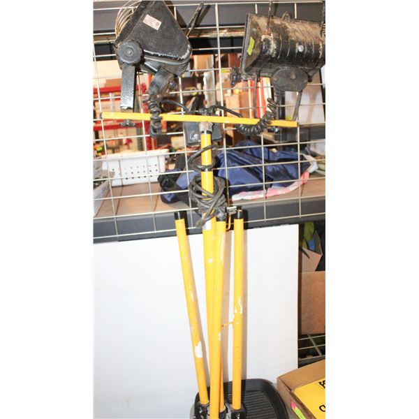 DUAL HEAD PORTABLE HALOGEN WORKLIGHT