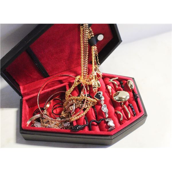 VAMPIRE COFFIN JEWELRY BOX FULL OF JEWELRY