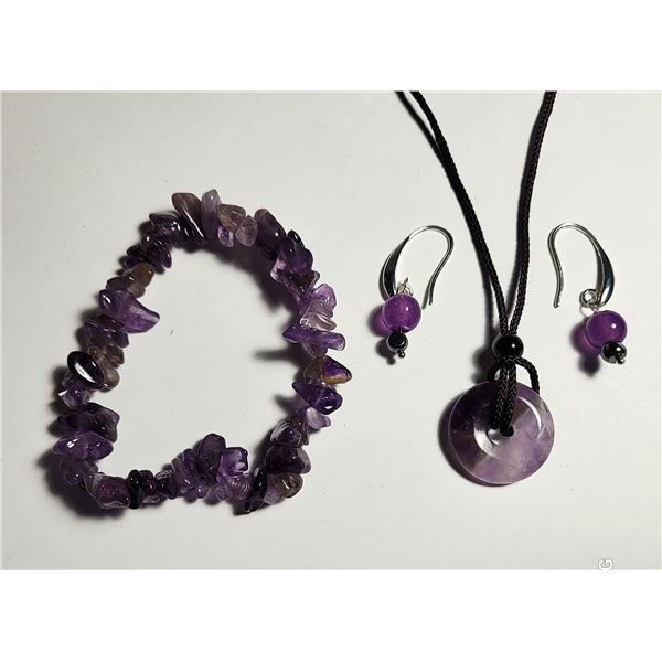5) SUITE OF AMETHYST JEWELERY,