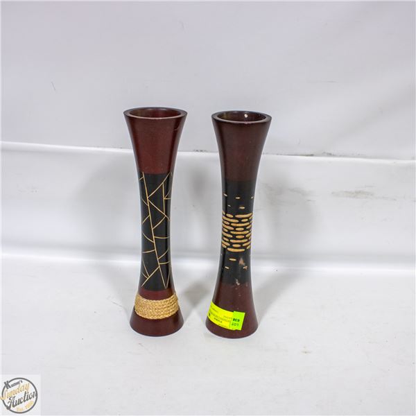 AFRICAN HAND-CARVED WOODEN DECORATIVE