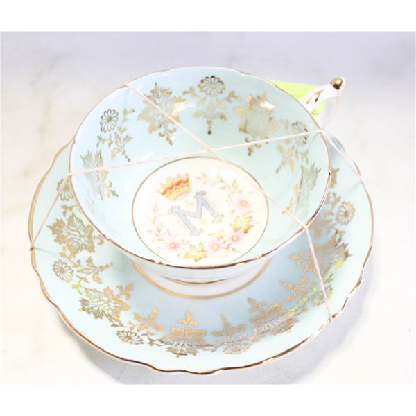 PARAGON FINE BONE CHINA TEACUP/SAUCER