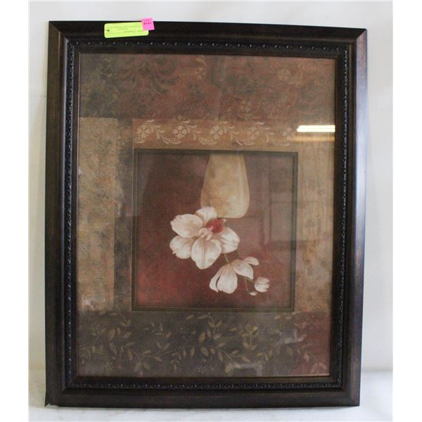 1 WOOD PICTURE FRAMES WITH GLASS