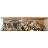 Image 1 : TRAY OF ESTATE JEWELRY FOR WEAR OR