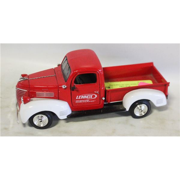 MOTOR MAX 1941 PLYMOUTH TRUCK