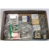 Image 1 : FLAT OF ASSORTED SCREWS