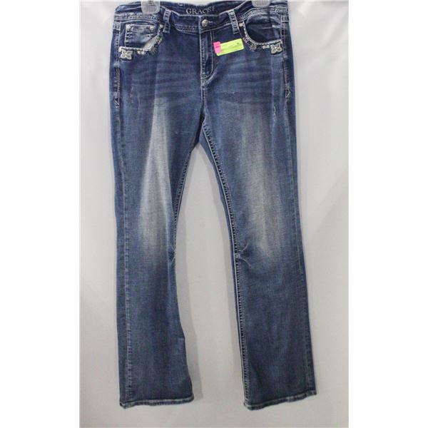 WOMEN'S GRACE JEANS SIZE 31" X 32"