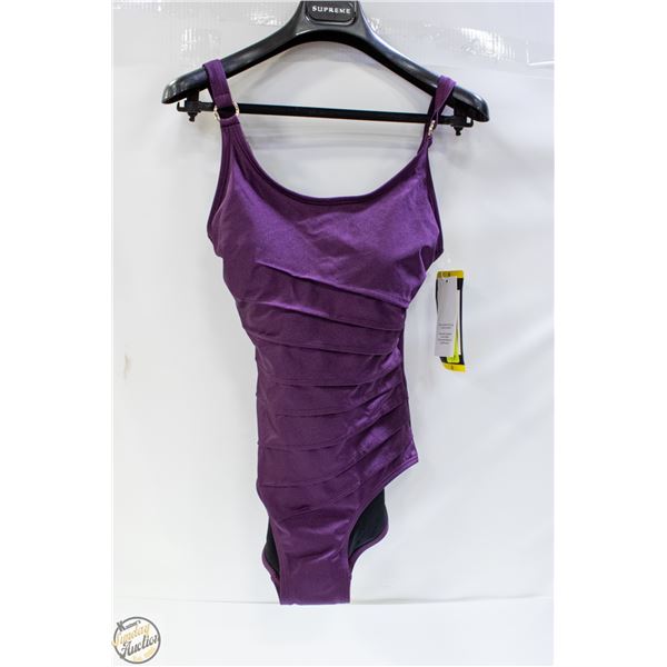 NEW CALVIN KLEIN WOMENS SIZE 6 BATHING SUIT