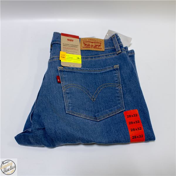 NEW LEVIS MENS 28 X 32 CLASSIC STRAIGHT FIT JEAN