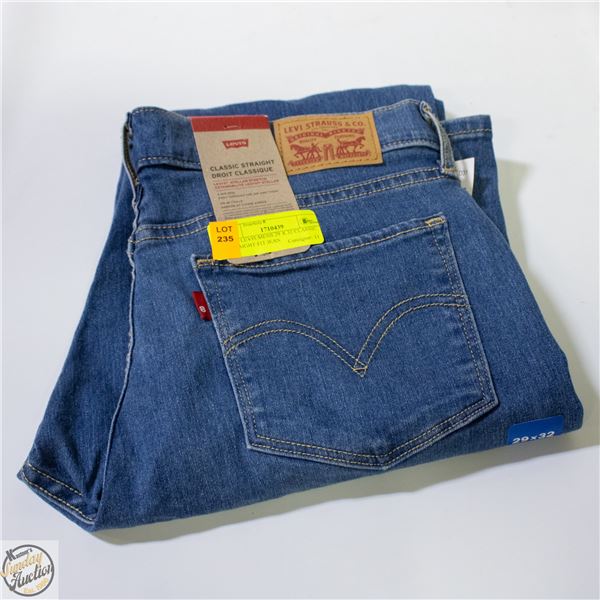 NEW LEVIS MENS 29 X 32 CLASSIC STRAIGHT FIT JEAN
