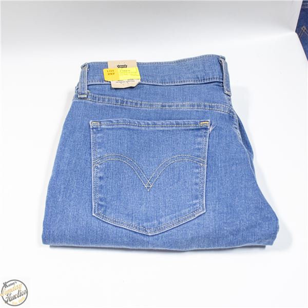 NEW LEVIS UNISEX CLASSIC STRAIGHT JEAN 8M / 29X30