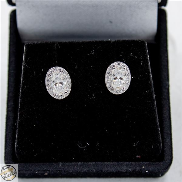 #5337-1.00 CT GRA CERTIFIED OVAL CUT MOISSANITE