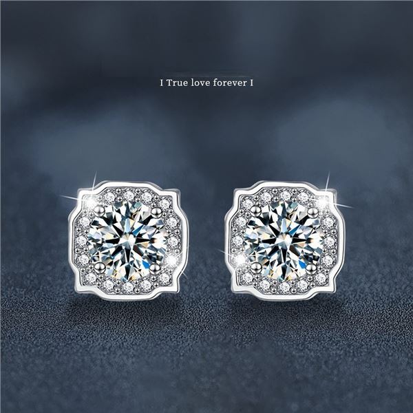 1 CT GRA CERTIFIED SQUARE STYLE ROUND BRILLIANT