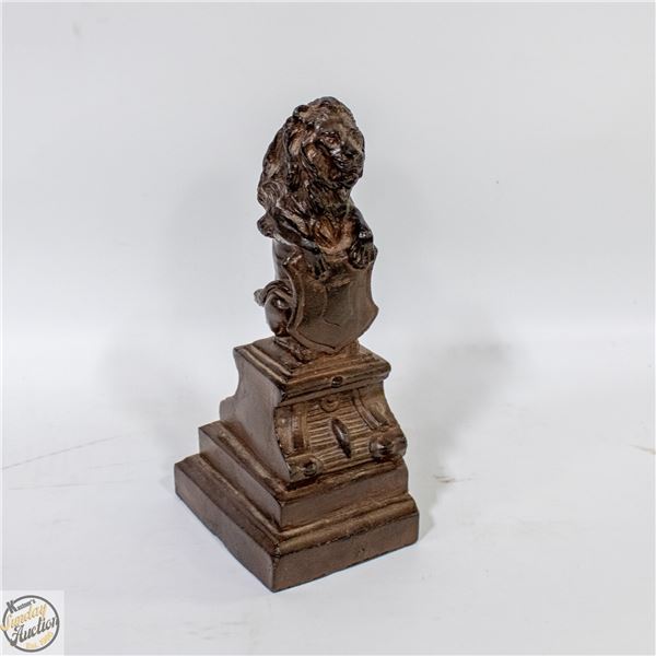 VINTAGE LION CAST IRON DOOR STOPPER 9’’X 3.5’’