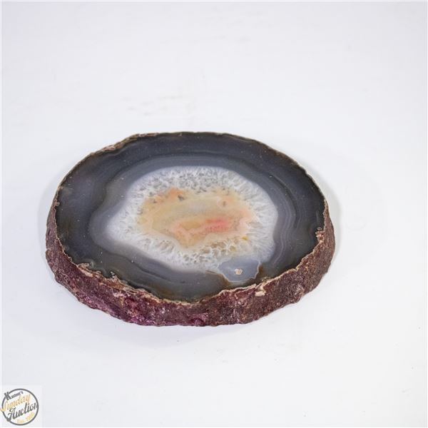 POLISHED AGATE GEODE SLICE 4.4” X 4”