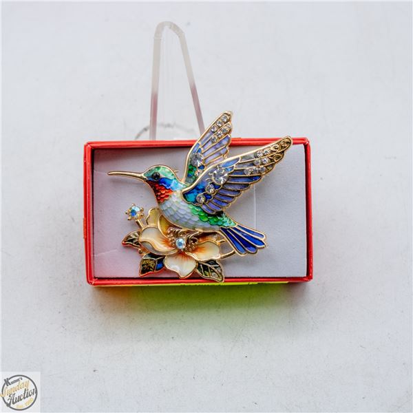 NEW HUMMINGBIRD MULTI COLOURED BROOCH