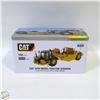 Image 1 : DIECAST MASTERS CAT 621K WHEEL TRACTOR-SCRAPER