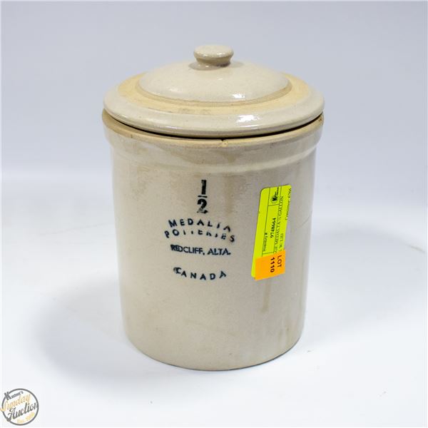 VINTAGE MEDALTA 1/2 GALLON CROCK W/ LID