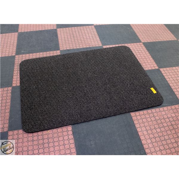 NEW COMMERCIAL GRADE 36" X 48" ENTRANCE CARPET